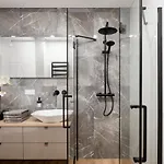 Butas Zalia Kopa Metropolis Vilnius