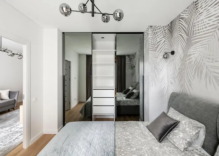 Zalia Kopa Metropolis Vilna